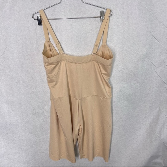 Maidenform shapewear shorts beige size 3XL - Picture 5 of 6